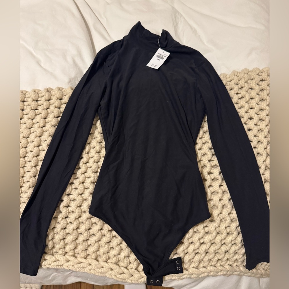 Abercrombie black body suit